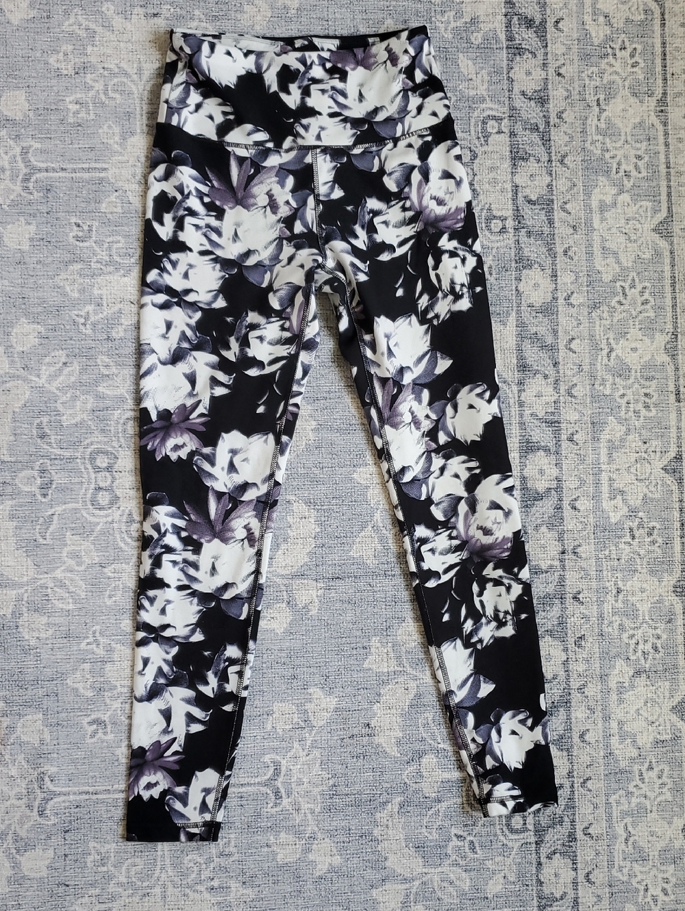 Balance Collection Black & White Floral Leggings